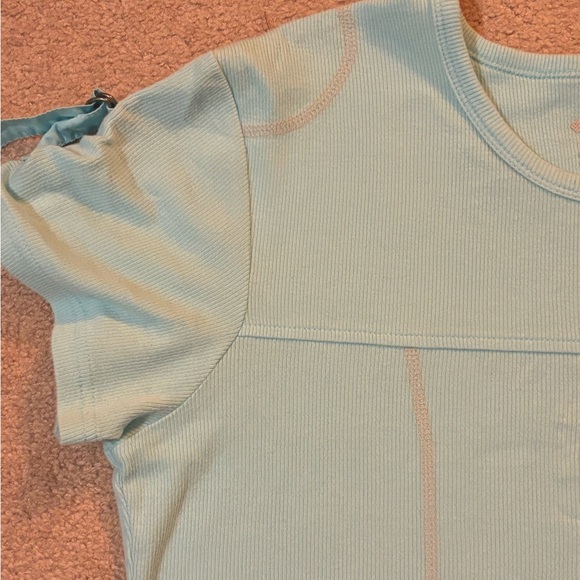 VINTAGE Columbia hiking top with harness details - Picture 6 of 10